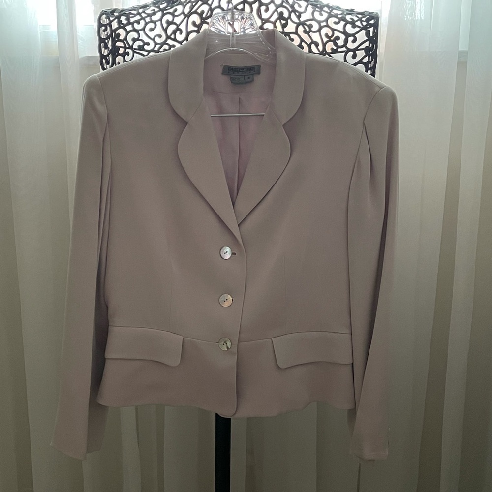Due per Due petites lavender silk skirt suit